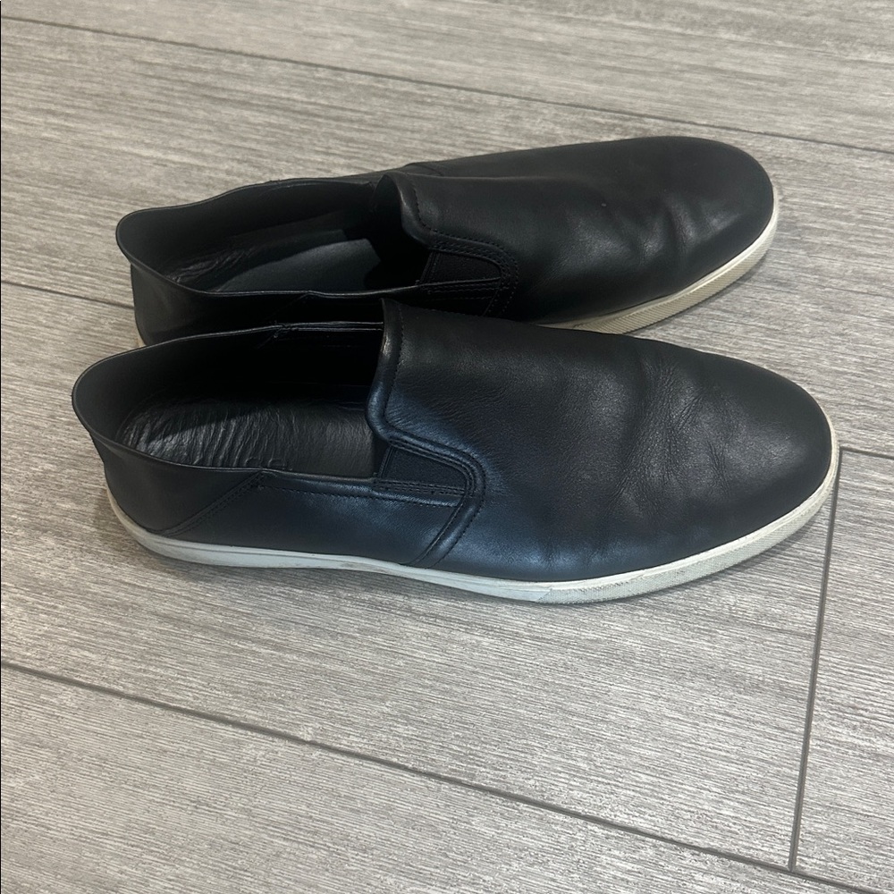 Vince Leather Sneakers - Picture 5 of 5
